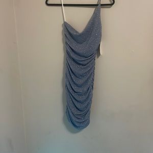 B. Darlin blue dress